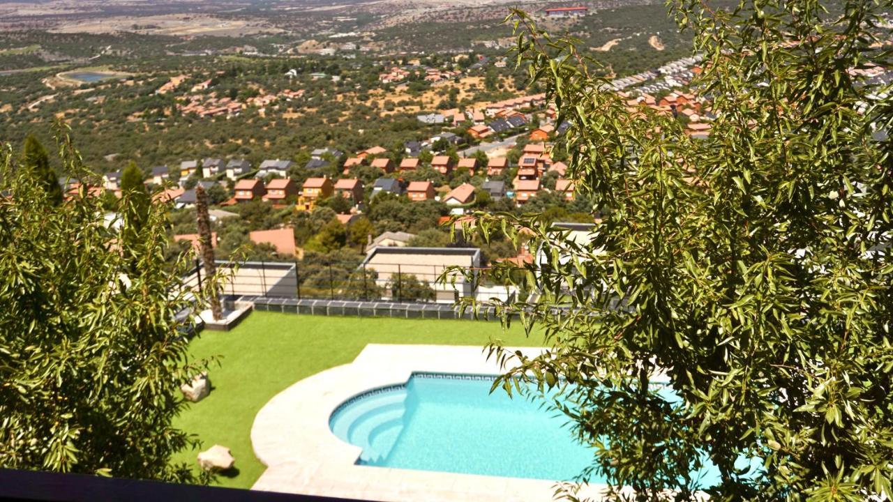 Villa Los Angeles El Espinar Dış mekan fotoğraf