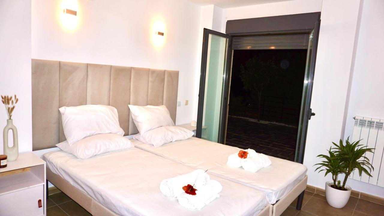 Villa Los Angeles El Espinar Dış mekan fotoğraf