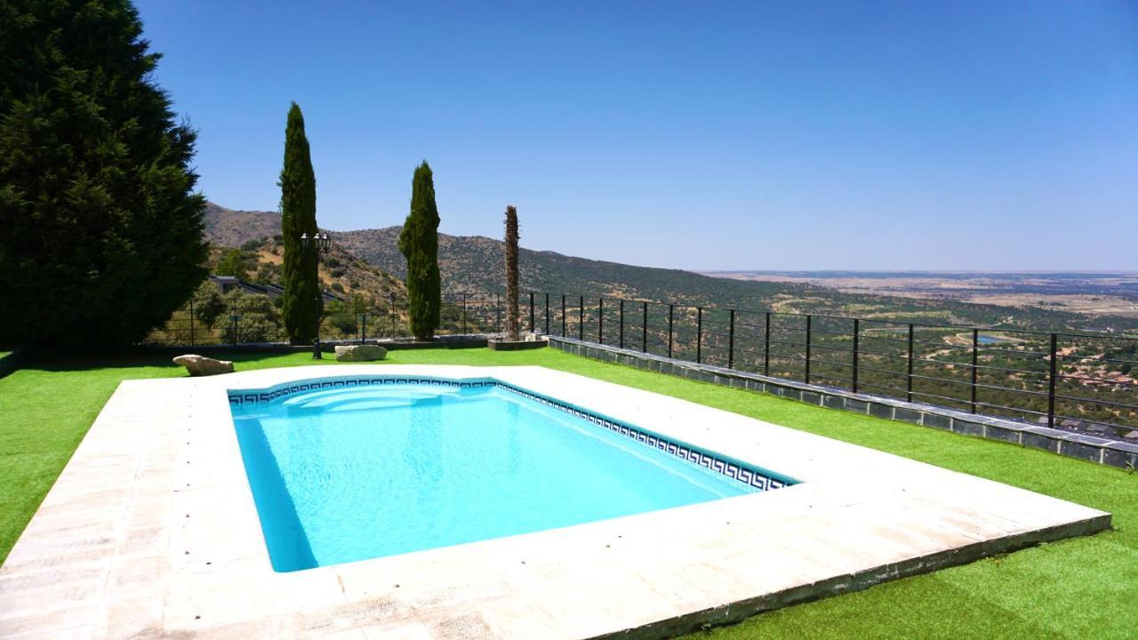 Villa Los Angeles El Espinar Dış mekan fotoğraf